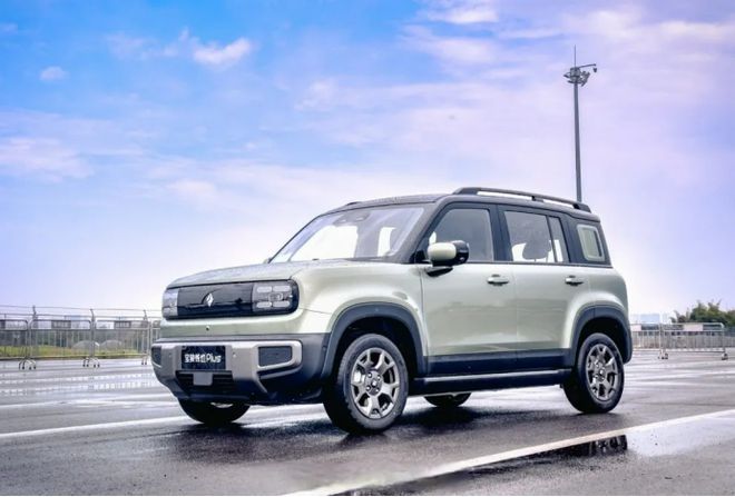 宝骏悦也为什么是女生的智能出行新宠?方盒子与智能驾驶完美融合(图1)